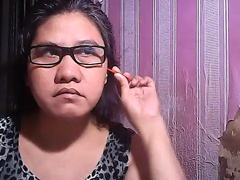 Snapshot of sweetsosie18 chatting on October 2025 06:03:01 AM sweetsosie18 online show from October 2025 06:03:01 AM