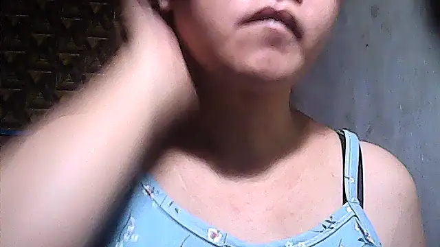 sweetsosie18 online show from May 2026 07:56:01 AM