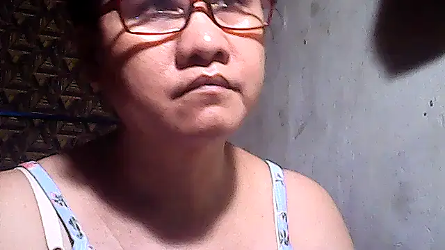 sweetsosie18 online show from April 2026 12:45:01 PM
