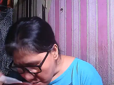 sweetsosie18 online show from November 2025 11:21:01 PM