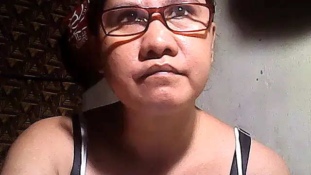 sweetsosie18 online show from May 2026 04:08:01 AM