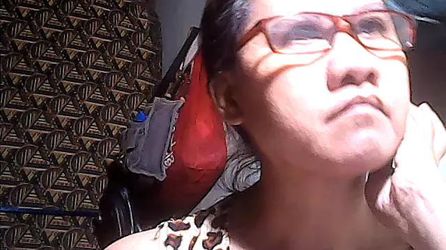 sweetsosie18 online show from May 2026 10:46:02 AM