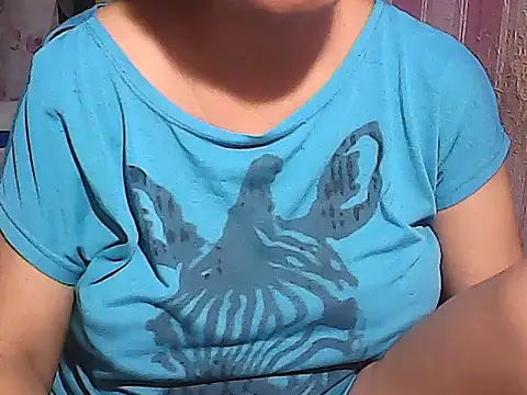 sweetsosie18 online show from November 2025 05:57:02 PM