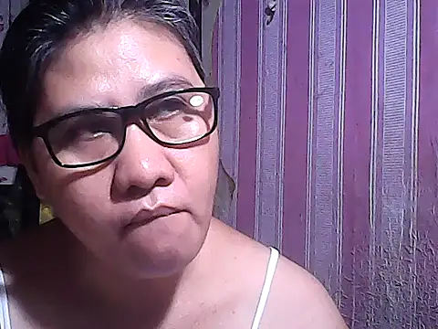 sweetsosie18 online show from October 2025 07:57:02 PM