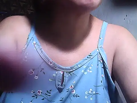 sweetsosie18 online show from May 2026 10:57:02 AM