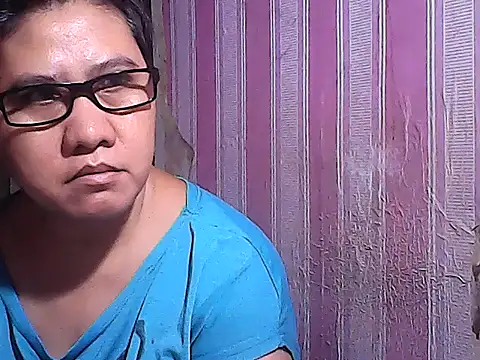 Snapshot of sweetsosie18 chatting on October 2025 10:11:01 PM sweetsosie18 online show from October 2025 10:11:01 PM