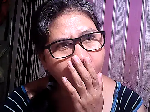 sweetsosie18 online show from November 2025 05:41:01 AM