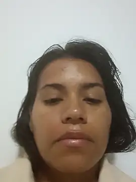 roxanamariahills  online show from April 2026 03:32:01 PM