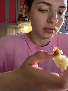 SeducingYoghourt online show from March 2026 03:07:01 PM