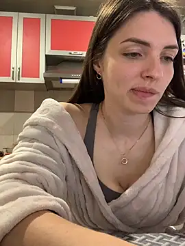 SeducingYoghourt online show from April 2026 04:25:01 PM