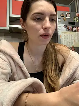 SeducingYoghourt online show from February 2025 03:39:02 PM