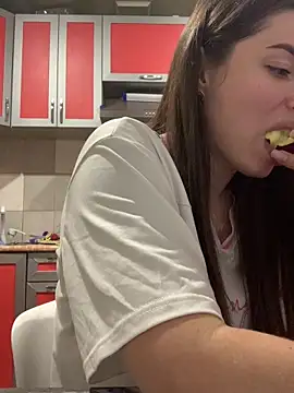 SeducingYoghourt online show from March 2026 04:19:01 PM