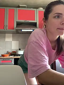 SeducingYoghourt online show from April 2026 11:25:02 AM