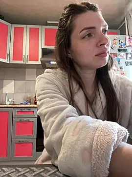 SeducingYoghourt online show from April 2026 01:59:02 PM