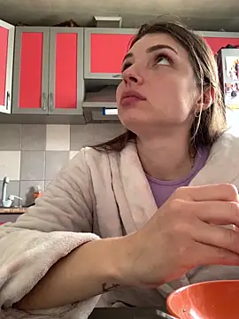 SeducingYoghourt online show from April 2026 11:56:02 AM