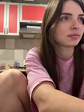 SeducingYoghourt online show from April 2026 03:42:02 PM