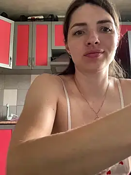 SeducingYoghourt online show from June 2026 01:33:02 PM