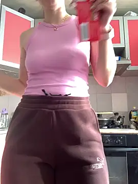 SeducingYoghourt online show from February 2026 07:53:01 AM