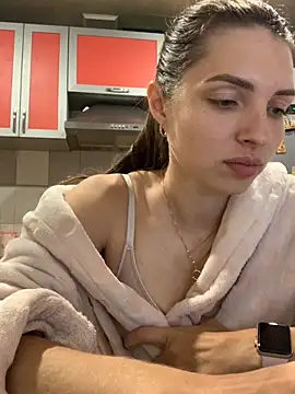 SeducingYoghourt online show from October 2025 02:47:01 PM