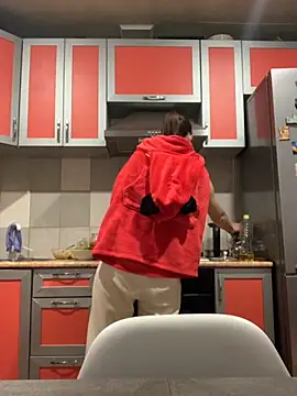 SeducingYoghourt online show from October 2025 03:30:01 PM