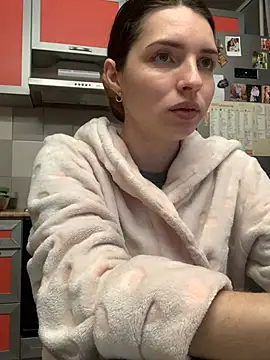 SeducingYoghourt online show from February 2025 04:47:01 PM