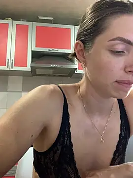 SeducingYoghourt online show from July 2026 04:24:02 PM
