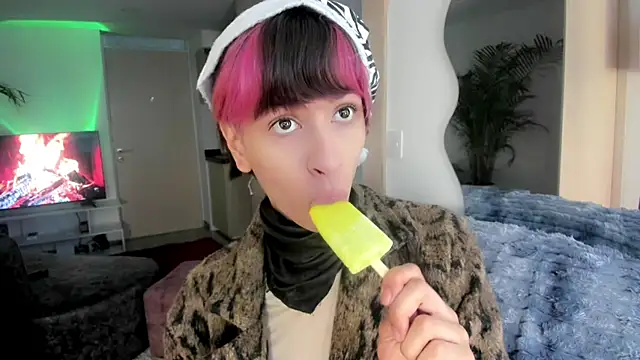 Snapshot of Sweet_Jack1 chatting on December 2025 02:16:02 PM Sweet Jack1 online show from December 2025 02:16:02 PM