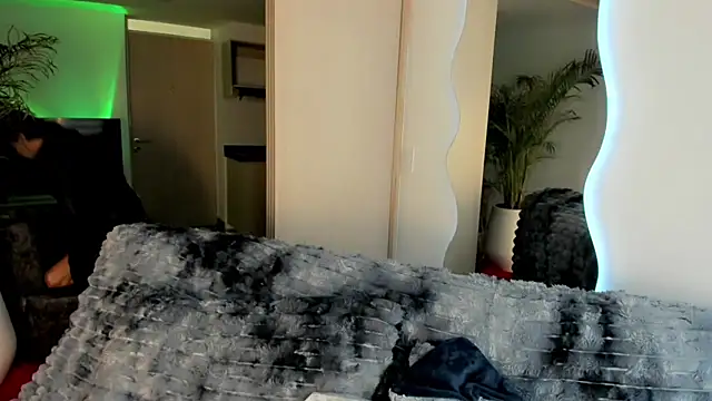 Snapshot of Sweet_Jack1 chatting on November 2025 01:44:02 PM Sweet Jack1 online show from November 2025 01:44:02 PM