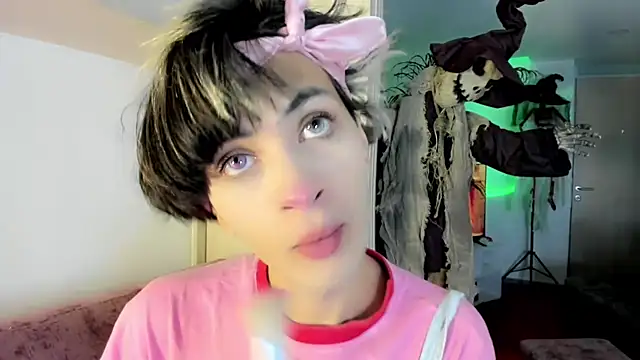 Snapshot of Sweet_Jack1 chatting on October 2025 04:18:01 PM Sweet Jack1 online show from October 2025 04:18:01 PM