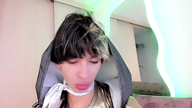 Snapshot of Sweet_Jack1 chatting on November 2025 01:48:02 PM Sweet Jack1 online show from November 2025 01:48:02 PM