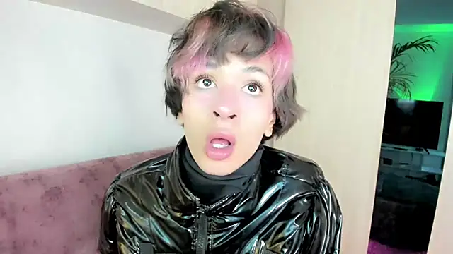 Snapshot of Sweet_Jack1 chatting on November 2025 02:32:01 PM Sweet Jack1 online show from November 2025 02:32:01 PM