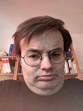 makau1 online show from January 2026 10:40:01 AM