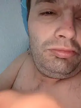 Snapshot of makau1 chatting on September 2025 05:51:01 AM makau1 online show from September 2025 05:51:01 AM