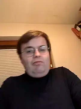 Snapshot of makau1 chatting on January 2025 07:18:02 PM makau1 online show from January 2025 07:18:02 PM