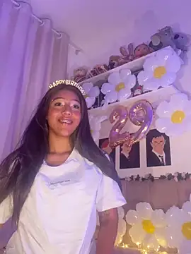 Kaiisa  online show from December 2025 10:11:02 PM