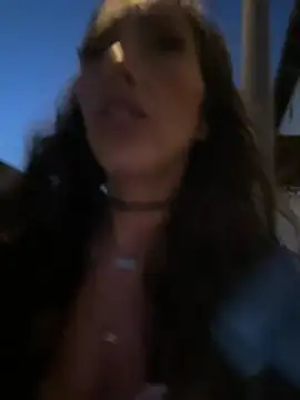 amanilouve online show from March 2026 05:53:02 PM