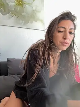 amanilouve online show from February 2026 08:52:01 AM