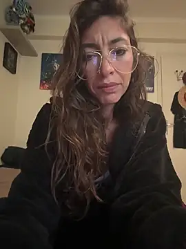 amanilouve online show from November 2025 08:40:01 AM