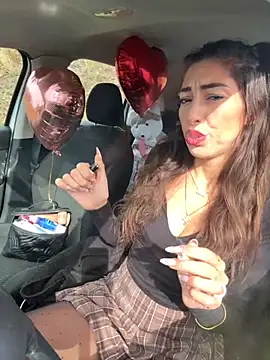 amanilouve online show from February 2026 12:48:02 PM