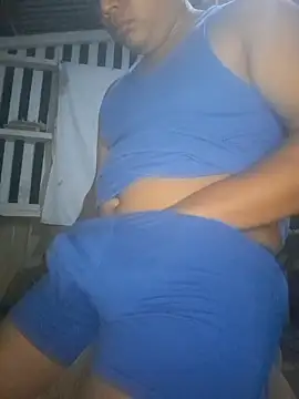 Efrain2090 online show from September 2025 10:21:02 AM