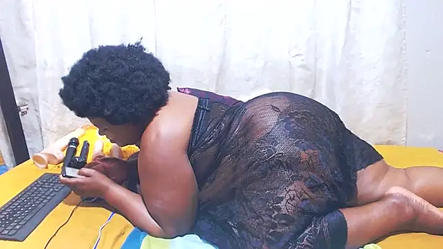 MatureBootyBabe4Uxx online show from February 2026 01:11:01 PM