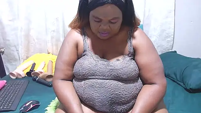 MatureBootyBabe4Uxx online show from March 2026 01:24:01 AM