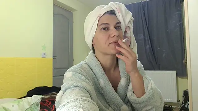 Snapshot of MercyLove chatting on February 2026 05:02:02 PM MercyLove online show from February 2026 05:02:02 PM