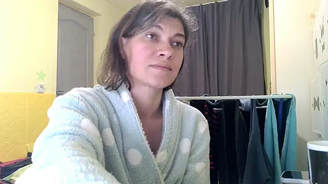 Snapshot of MercyLove chatting on November 2025 03:12:02 PM MercyLove online show from November 2025 03:12:02 PM