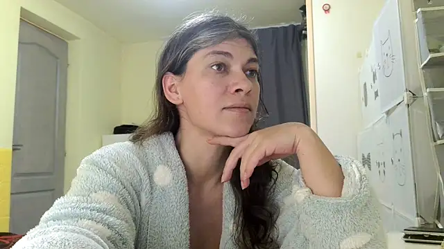 Snapshot of MercyLove chatting on March 2026 02:43:01 PM MercyLove online show from March 2026 02:43:01 PM