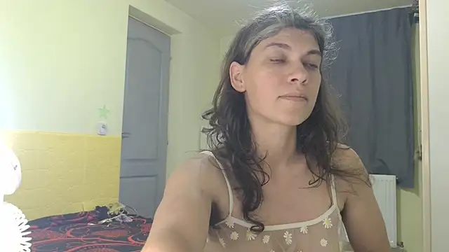 Snapshot of MercyLove chatting on December 2025 05:03:01 PM MercyLove online show from December 2025 05:03:01 PM