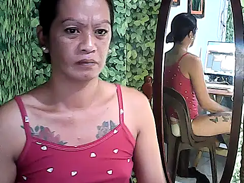 Snapshot of yummy_21xxx chatting on November 2025 01:11:01 PM yummy 21xxx online show from November 2025 01:11:01 PM