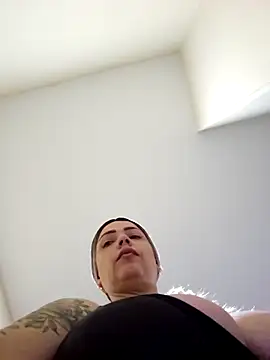 natalygolden69 online show from April 2026 12:42:01 PM