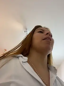 ROSE  15 online show from November 2025 11:35:02 AM