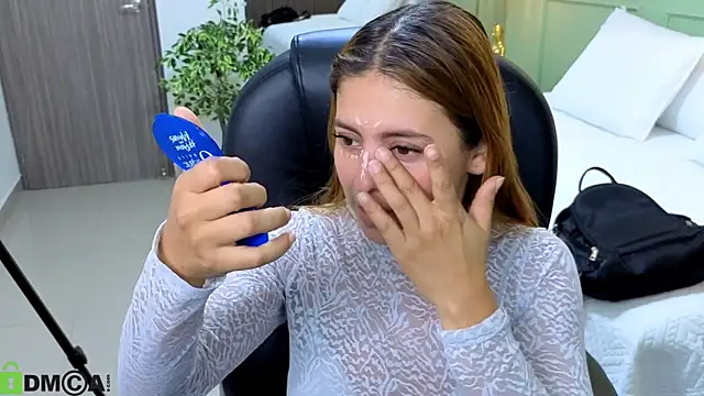 ROSE  15 online show from October 2025 07:28:01 PM